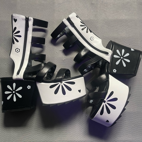 Lamoda platforms - Picture 2 of 4